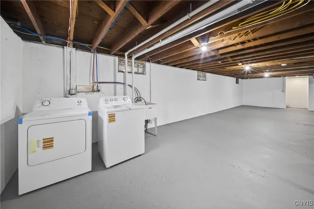 $2,700 | 101 Augusta Drive, Cicero, NY 13212