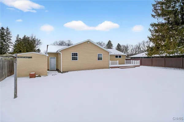 $2,700 | 101 Augusta Drive, Cicero, NY 13212