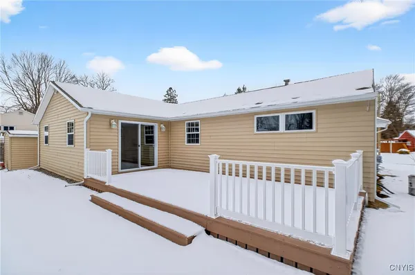 $2,700 | 101 Augusta Drive, Cicero, NY 13212