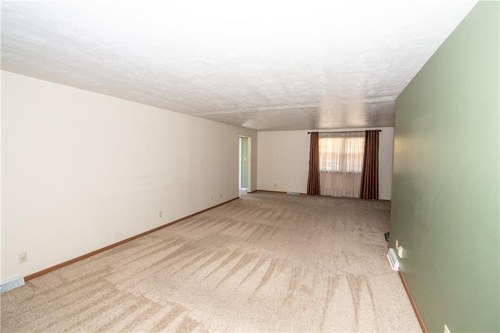 481 South Eberhart Road Butler, PA 16001 - Photo 11 of 25 a view of empty room