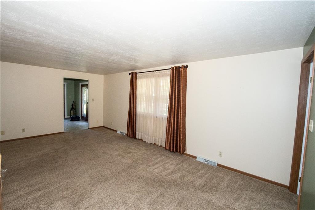 481 South Eberhart Road Butler, PA 16001 - Photo 10 of 25 an empty room with closet area