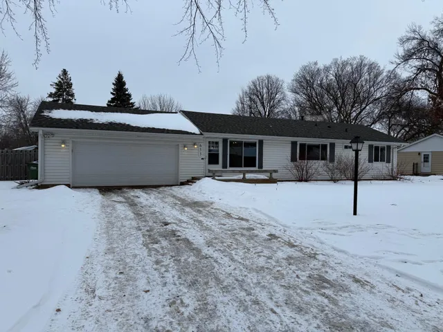 $350,000 | 653 109th Lane Northeast, Blaine, MN 55434