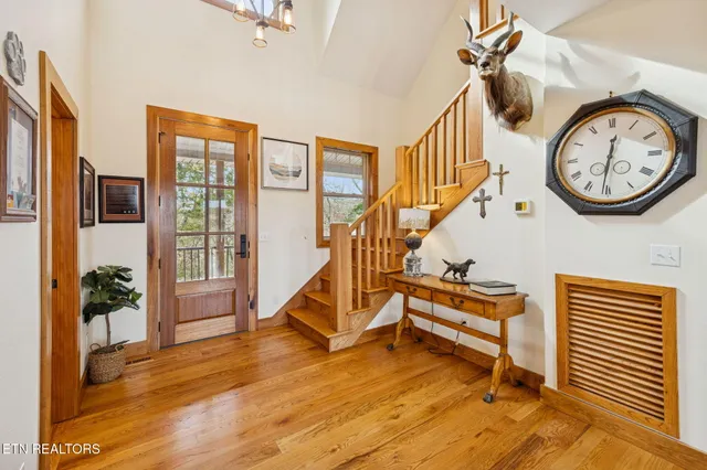 $1,125,000 | 2070 Holly Bend Drive, Byrdstown, TN 38549