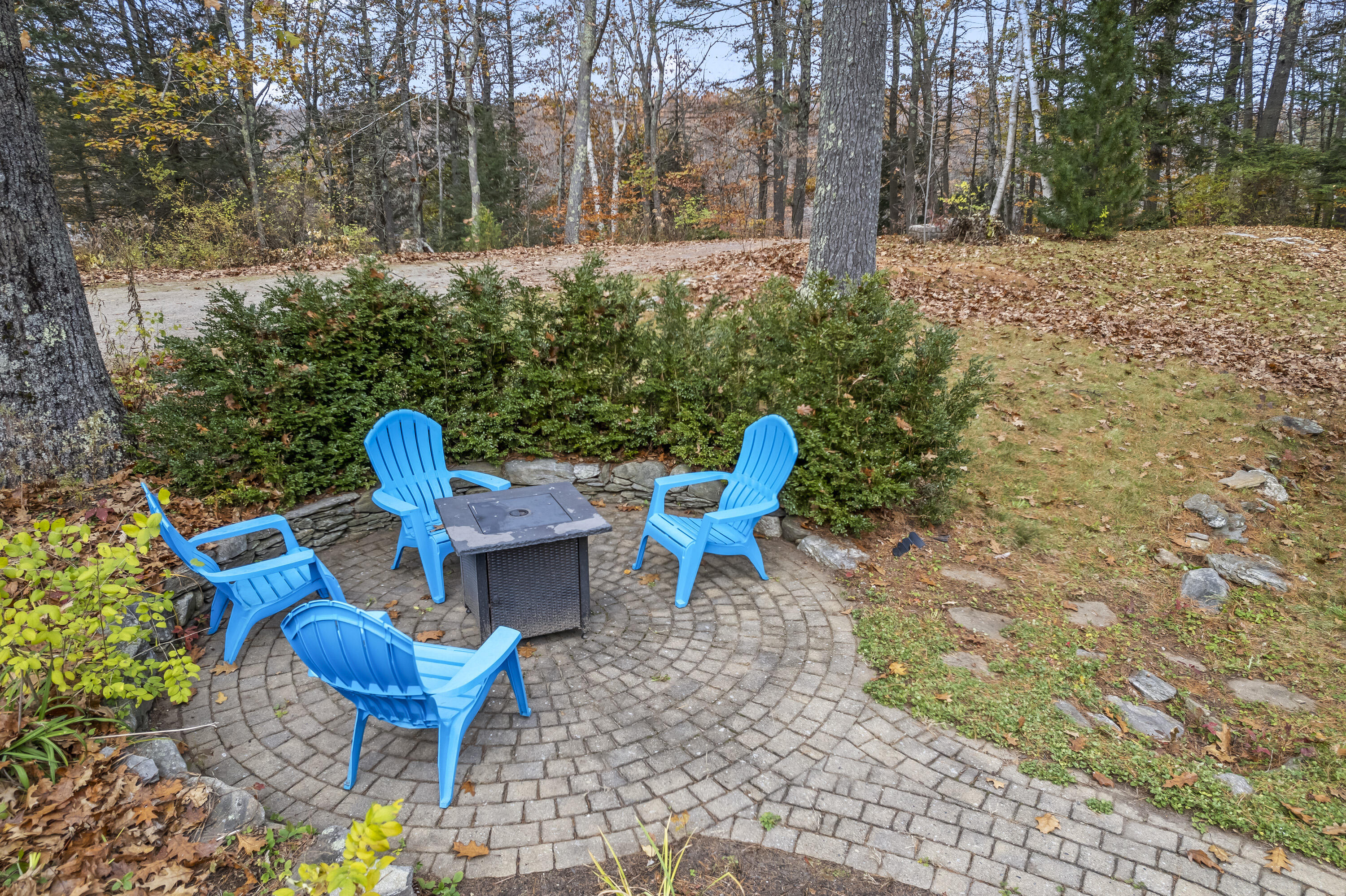 587 Old Portland Road Brunswick, ME 04011 - Photo 10 of 77 587 Old Portland Rd_107