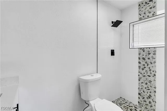 $1,990 | 1675 Temple Terrace, North Fort Myers, FL 33917