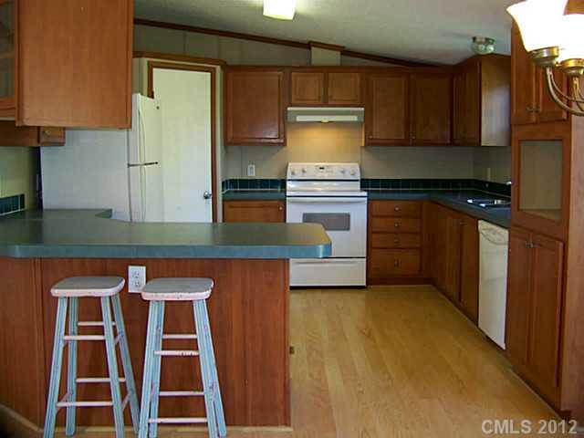 240 Clanton Road Statesville, NC 28625 - Photo 5 of 16 Gallery Image 5