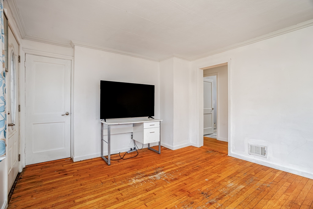 30 South Meadow Road Lancaster, MA 01523 - Photo 7 of 36 Gallery Image 7