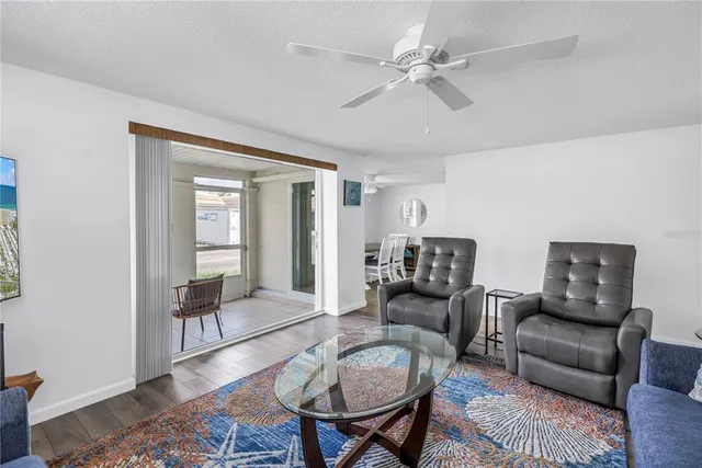 $669,900 | 6150 Midnight Pass Road, Unit V38, Sarasota, FL 34242