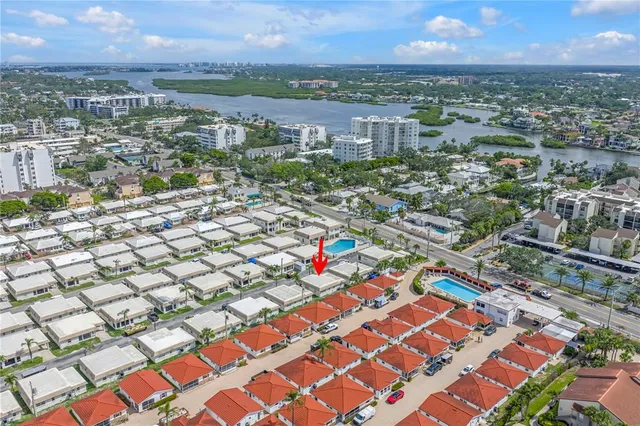 $669,900 | 6150 Midnight Pass Road, Unit V38, Sarasota, FL 34242