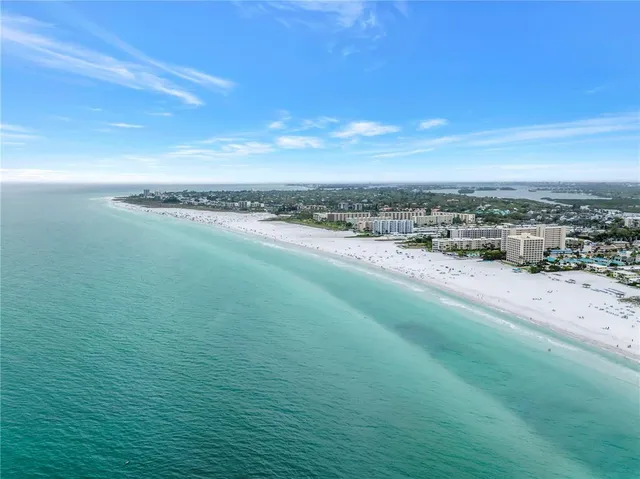 $669,900 | 6150 Midnight Pass Road, Unit V38, Sarasota, FL 34242