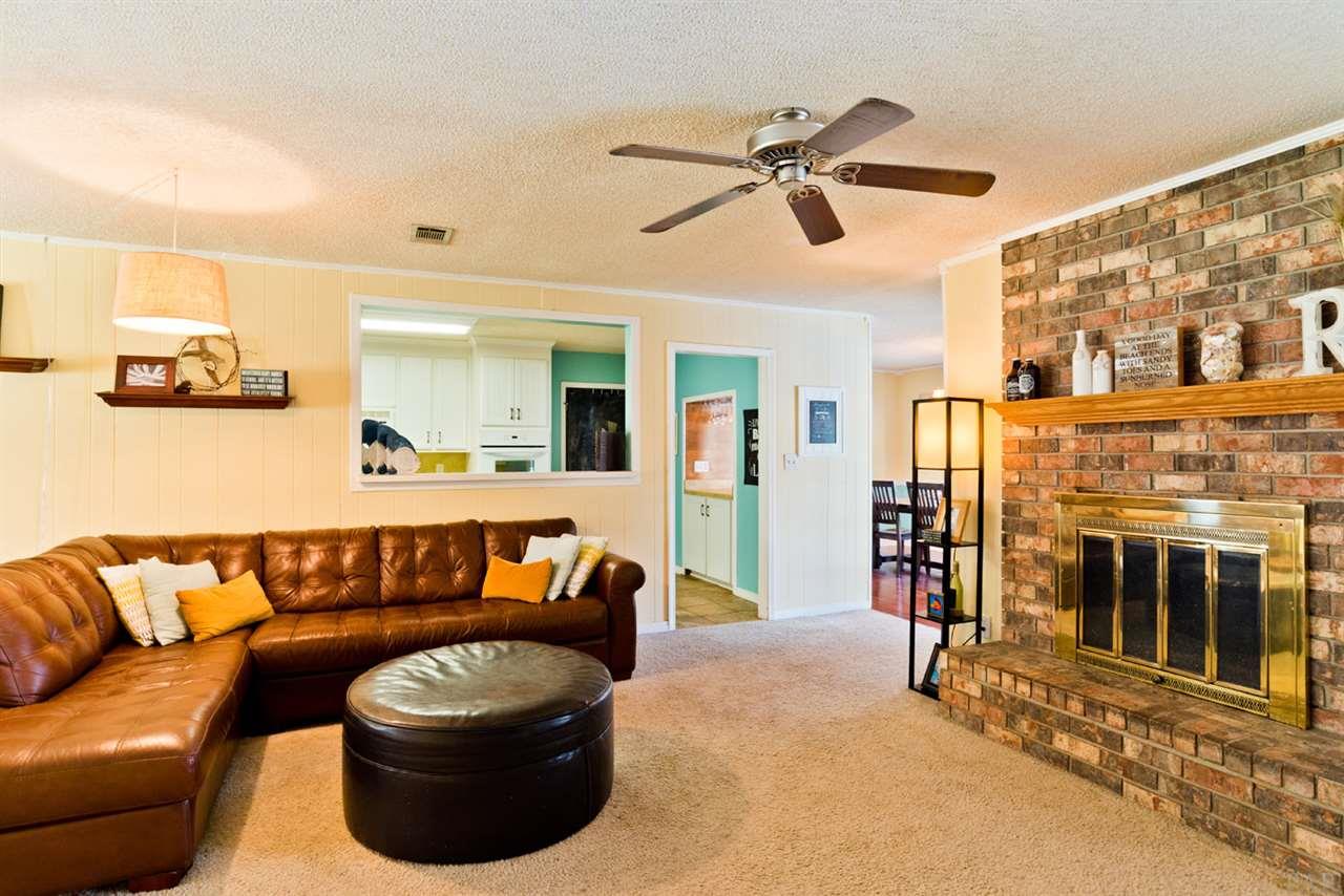 4170 April Road Pensacola, FL 32504 - Photo 4 of 28 Gallery Image 4