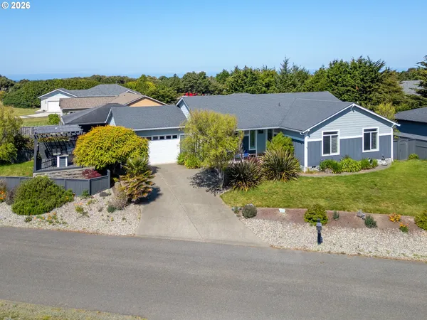 $814,000 | 3220 Natalie Way, Bandon, OR 97411