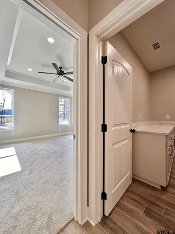 an entryway door view