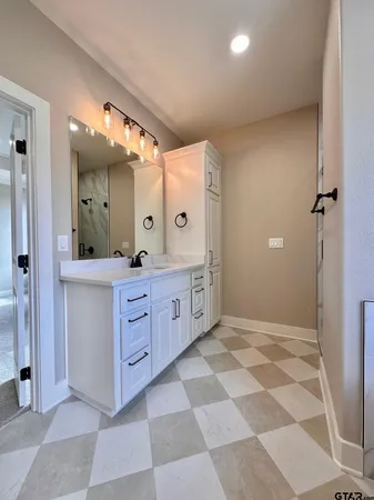 $471,100 | 195 Clara Lane, Kilgore, TX 75662