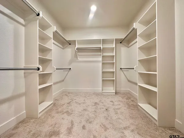 $471,100 | 195 Clara Lane, Kilgore, TX 75662