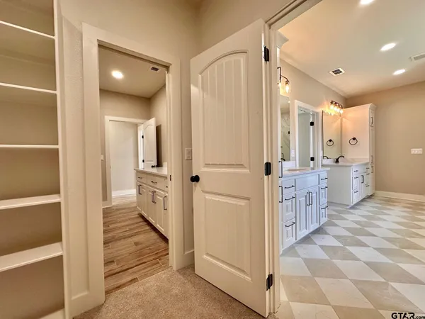 $471,100 | 195 Clara Lane, Kilgore, TX 75662