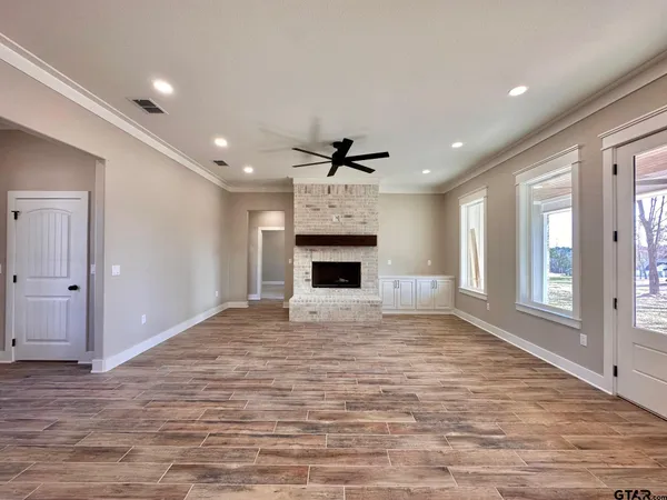 $471,100 | 195 Clara Lane, Kilgore, TX 75662