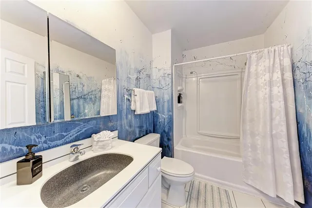 $765,000 | 1315 15th Avenue West, Bradenton, FL 34205