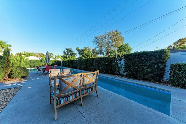 $735,000 | 1315 15th Avenue West, Bradenton, FL 34205