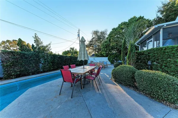 $735,000 | 1315 15th Avenue West, Bradenton, FL 34205