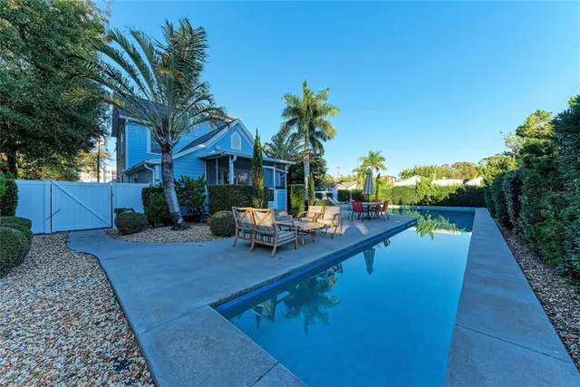 $765,000 | 1315 15th Avenue West, Bradenton, FL 34205