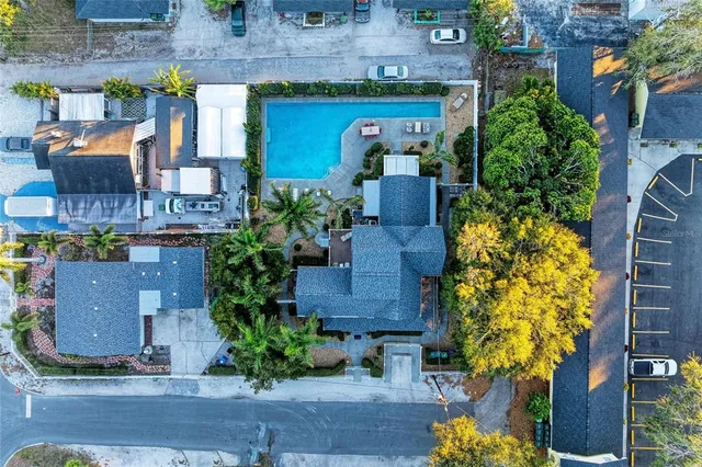 $765,000 | 1315 15th Avenue West, Bradenton, FL 34205