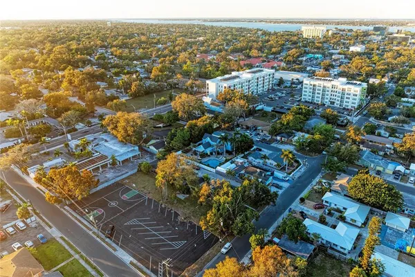 $735,000 | 1315 15th Avenue West, Bradenton, FL 34205