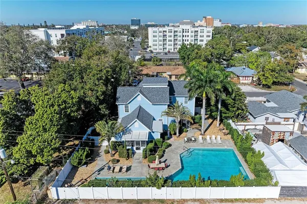 $735,000 | 1315 15th Avenue West, Bradenton, FL 34205