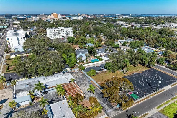 $735,000 | 1315 15th Avenue West, Bradenton, FL 34205