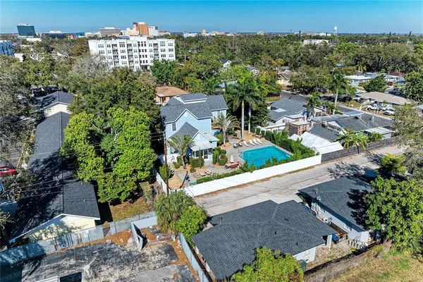 $735,000 | 1315 15th Avenue West, Bradenton, FL 34205