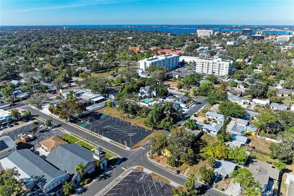 $735,000 | 1315 15th Avenue West, Bradenton, FL 34205