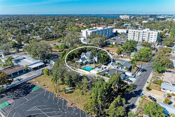 $735,000 | 1315 15th Avenue West, Bradenton, FL 34205