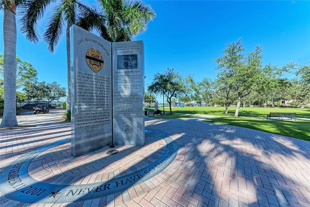 $765,000 | 1315 15th Avenue West, Bradenton, FL 34205