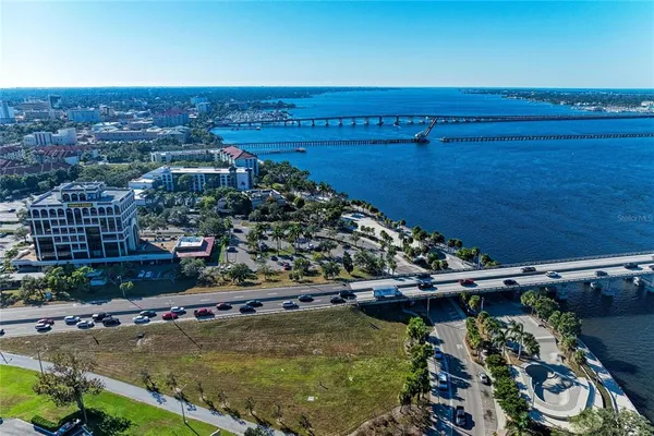 $735,000 | 1315 15th Avenue West, Bradenton, FL 34205