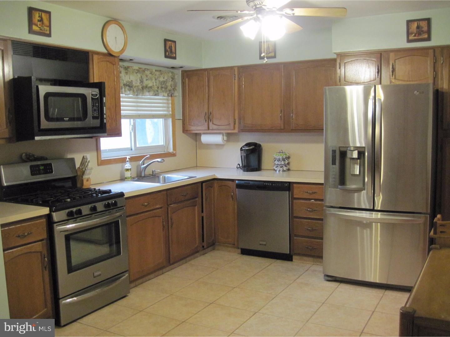 119 Upper Ferry Road Ewing, NJ 08628 - Photo 8 of 22 Kitchen