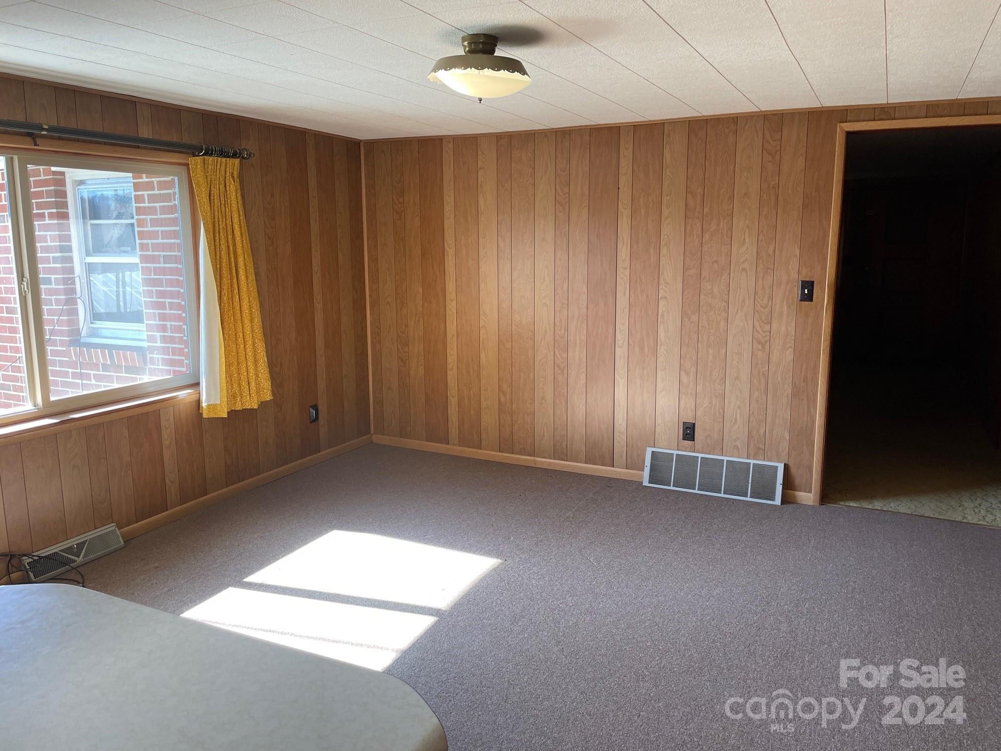 157 Island Ford Road Brevard, NC 28712 - Photo 22 of 29 Gallery Image 22