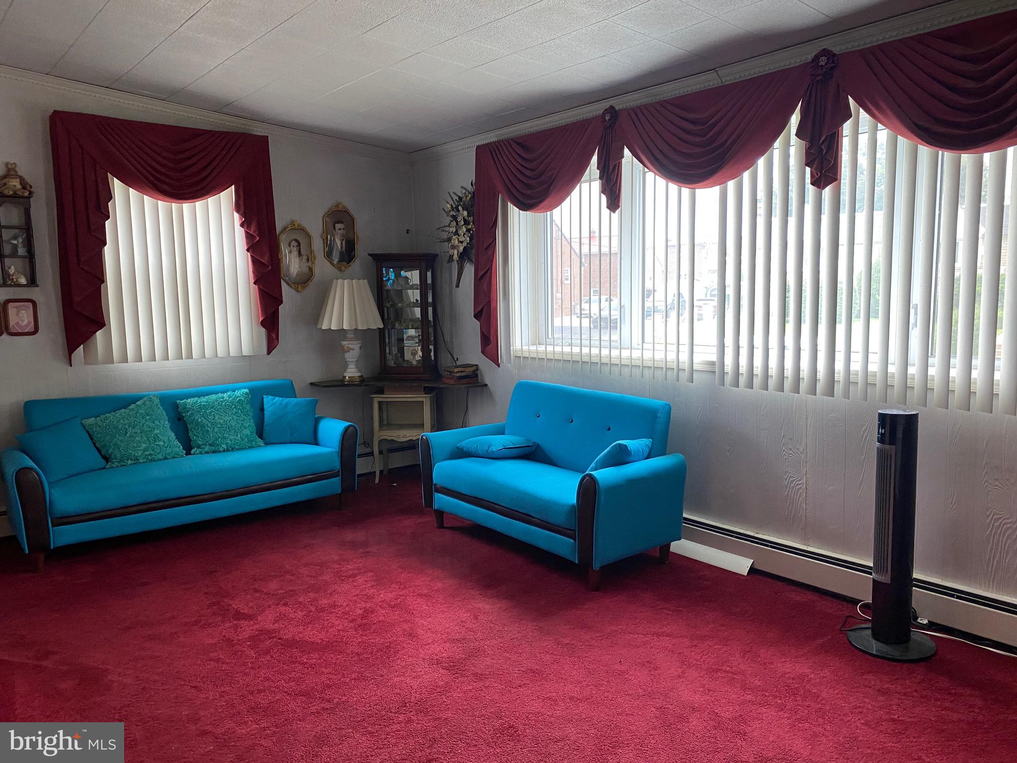 1102 Chesworth Road Philadelphia, PA 19115 - Photo 6 of 27