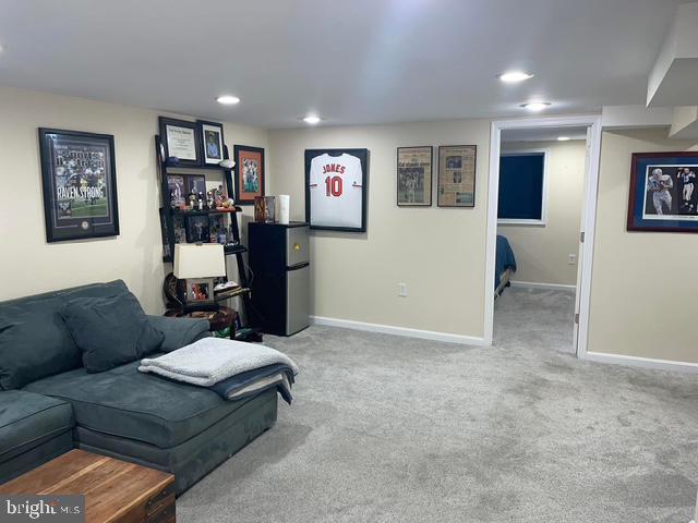 712 Dorchester Road Baltimore, MD 21228 - Photo 11 of 14