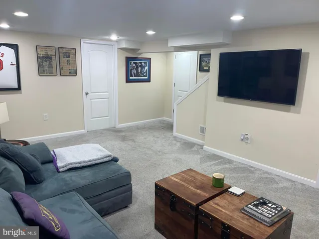 $2,500 | 712 Dorchester Road, Baltimore, MD 21228