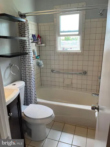 $2,500 | 712 Dorchester Road, Baltimore, MD 21228