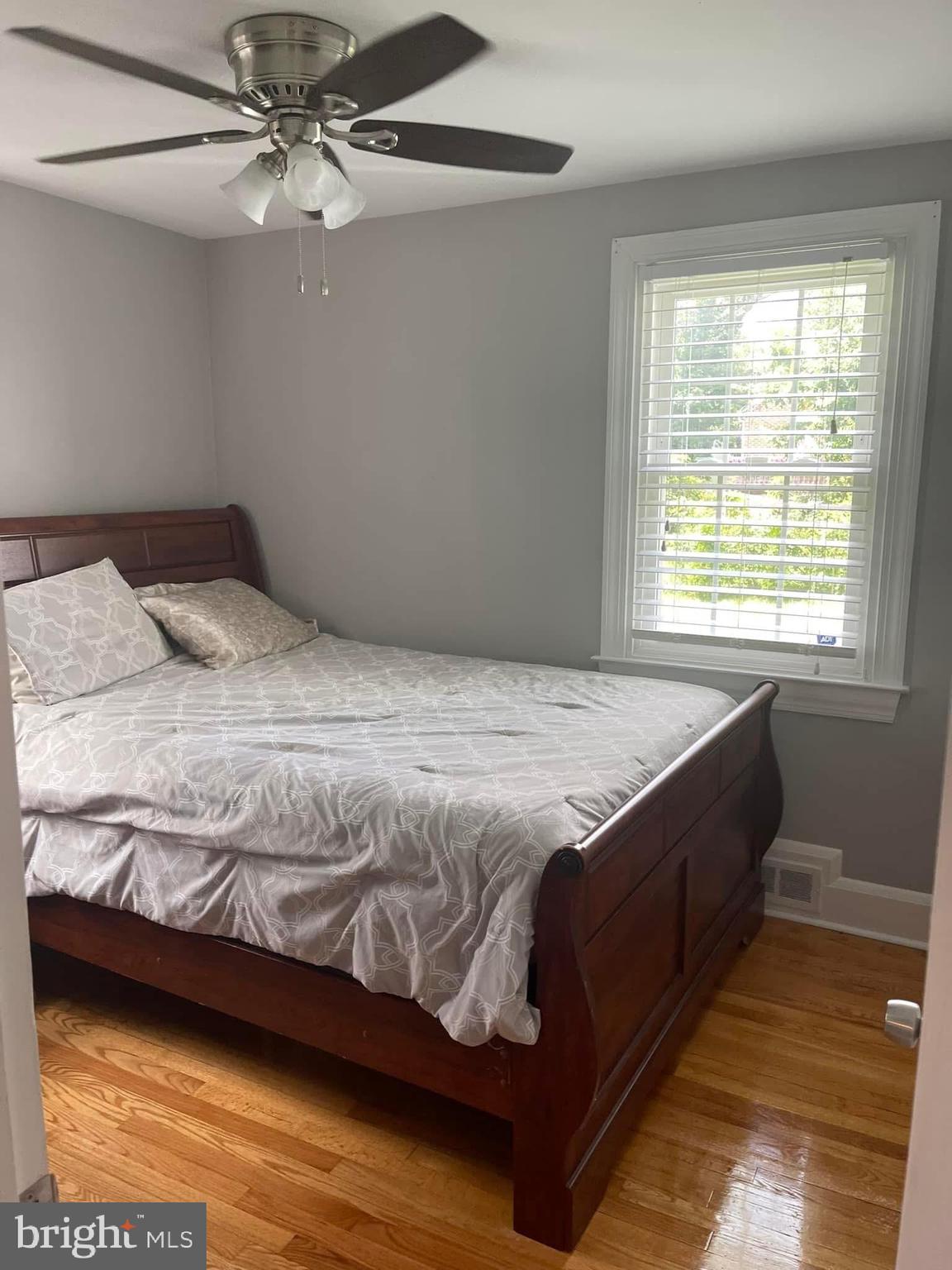 712 Dorchester Road Baltimore, MD 21228 - Photo 8 of 14