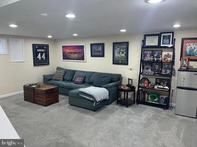 $2,500 | 712 Dorchester Road, Baltimore, MD 21228