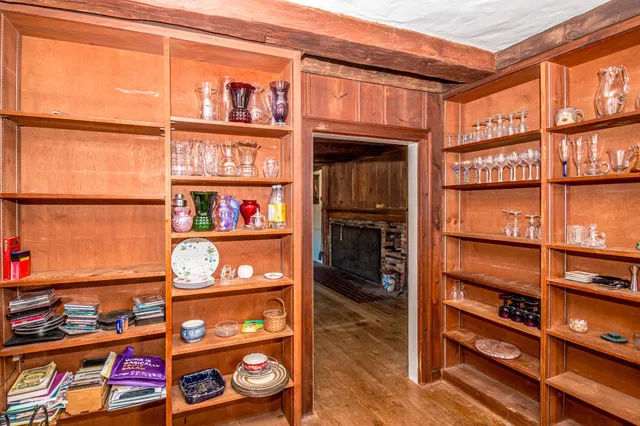 $575,000 | 49 Deer Hill Road, Chocorua, NH 03817