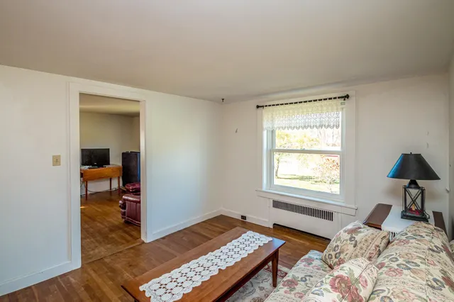 $575,000 | 49 Deer Hill Road, Chocorua, NH 03817