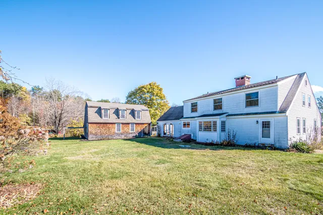 $575,000 | 49 Deer Hill Road, Chocorua, NH 03817