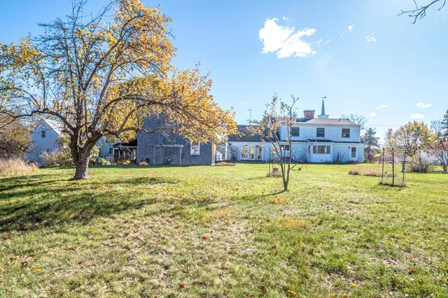 $575,000 | 49 Deer Hill Road, Chocorua, NH 03817