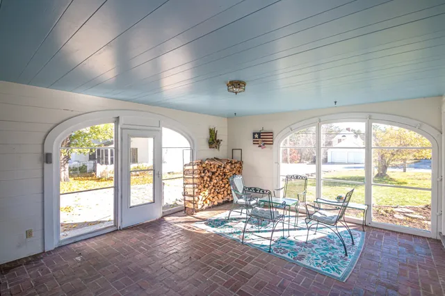 $575,000 | 49 Deer Hill Road, Chocorua, NH 03817