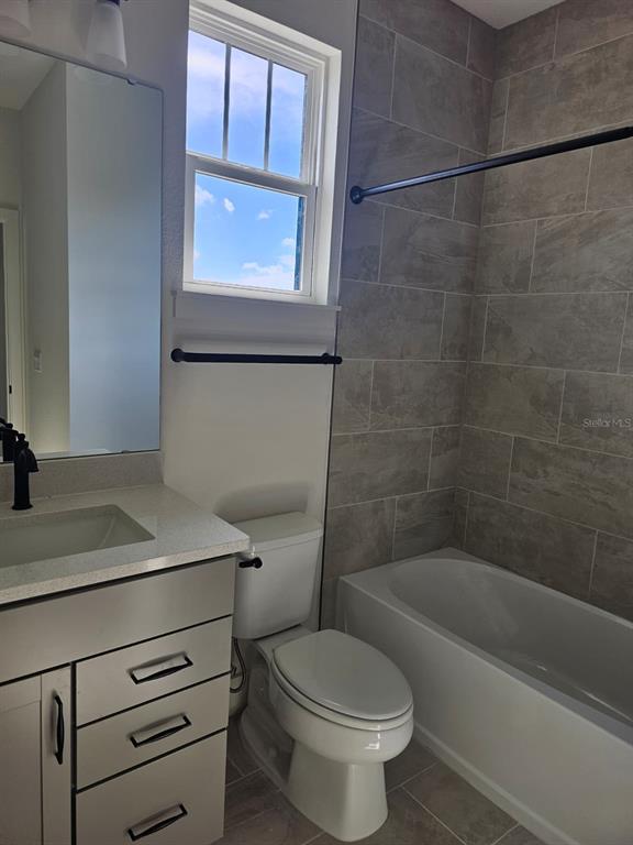 15147 Groveside Road Winter Garden, FL 34787 - Photo 12 of 32 Gallery Image 12