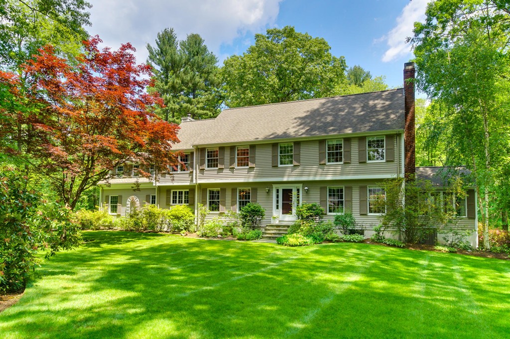 179 Winding River Road Wellesley, MA 02482 - Photo 1 of 19 Gallery Image 1