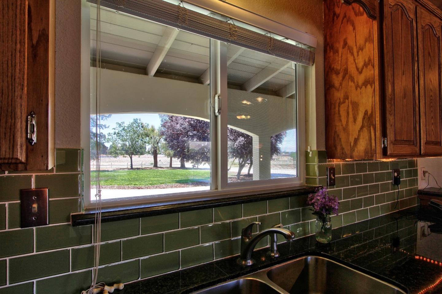 3501 Fallon Road Hollister, CA 95023 - Photo 14 of 30 Gallery Image 14